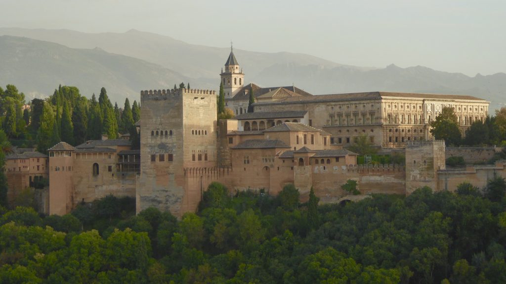The east end, the Palacio Nazaríes and El Palacio de Charles V